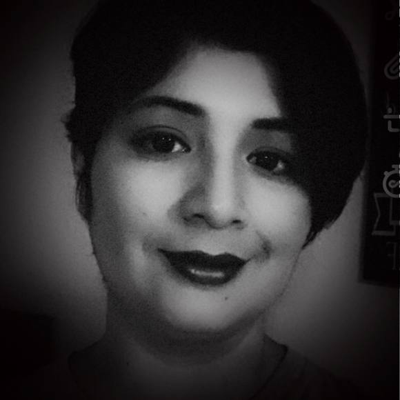 Meet your Posher, Laura - Picture 1 of 1